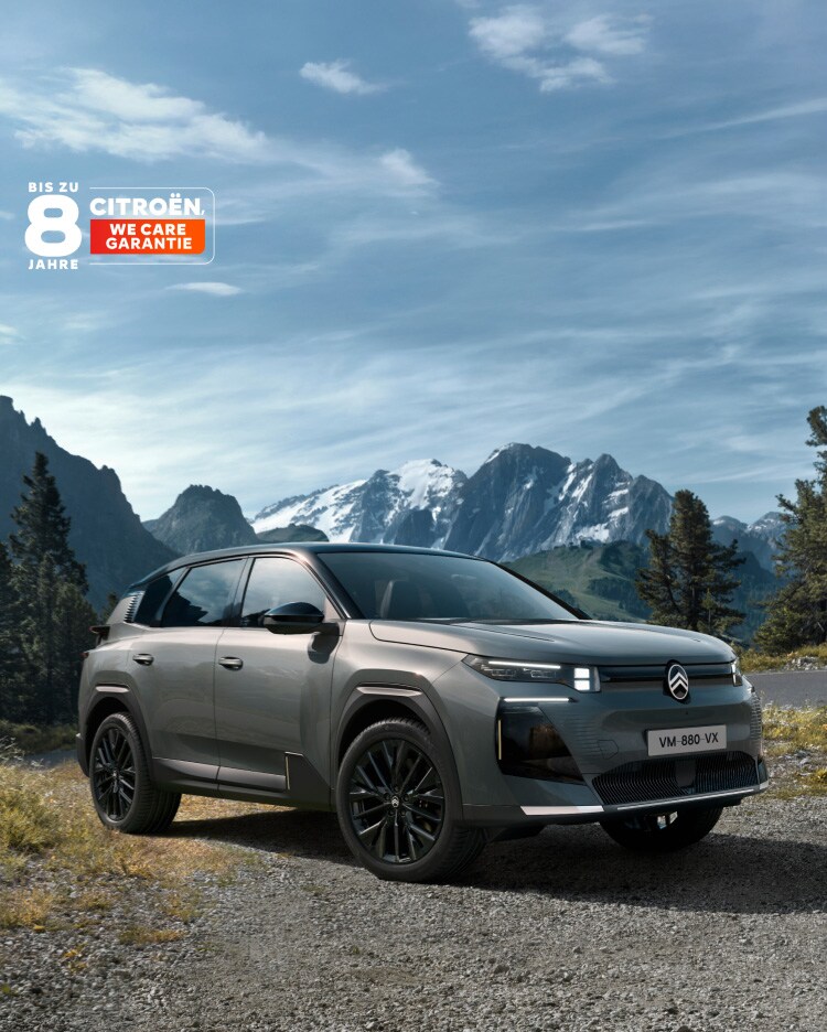 Dreiviertel-Frontansicht C5 Aircross zeigt geräumigen SUV-Komfort, High-Tech-Ausstattung und Premium-modernese Präsenz